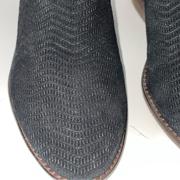 Lucky Brand Women's Size 7 Perforated Ankle Boots Black Suede Booties - Picture 4 of 11